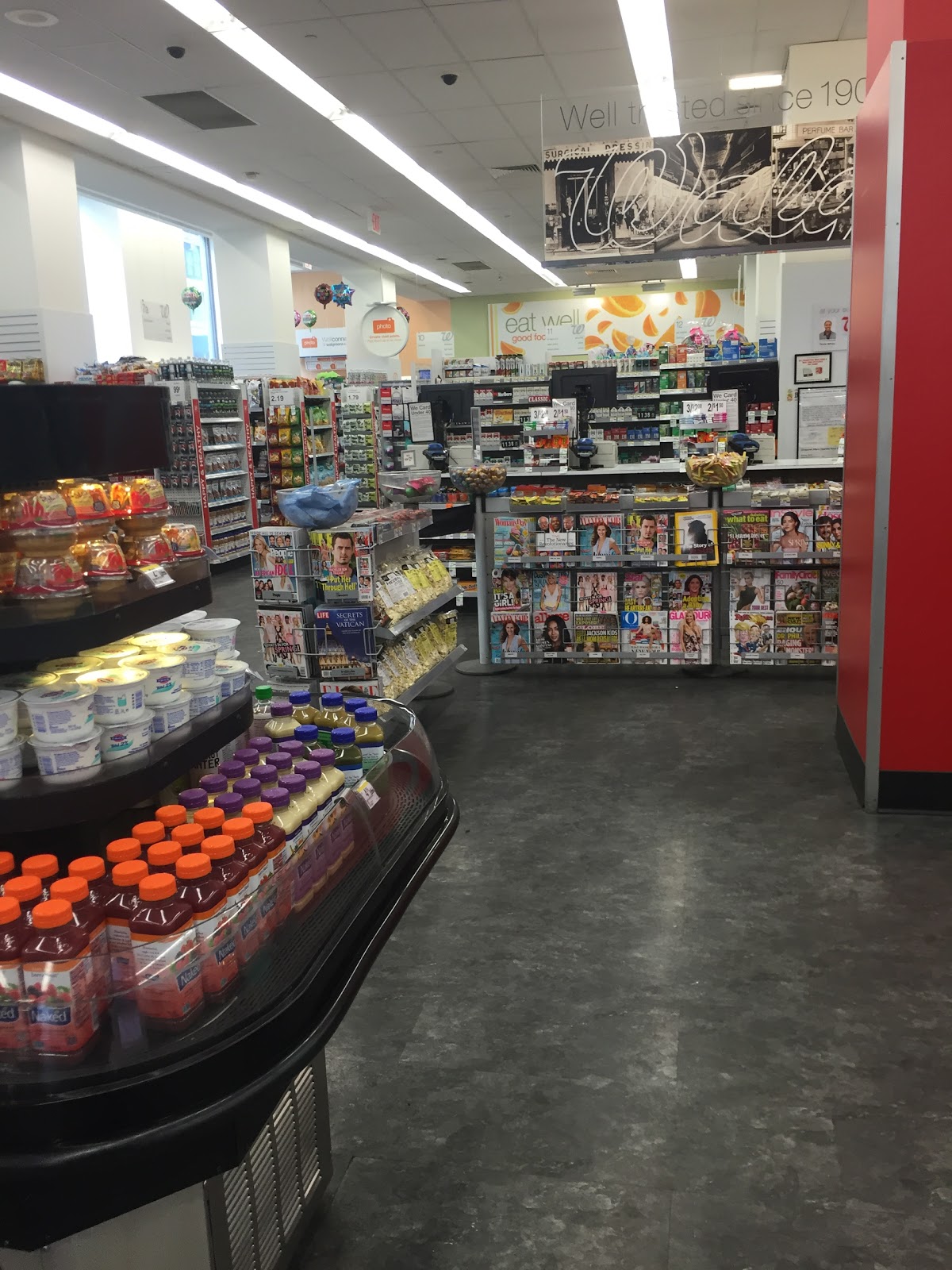 Photo of Walgreens in New York City, New York, United States - 2 Picture of Food, Point of interest, Establishment, Store, Health, Convenience store, Home goods store, Clothing store, Electronics store