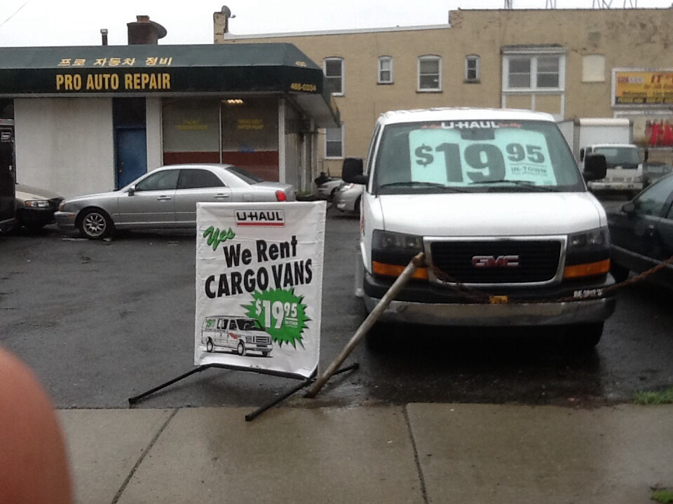 Photo of U-Haul Neighborhood Dealer in Hackensack City, New Jersey, United States - 2 Picture of Point of interest, Establishment