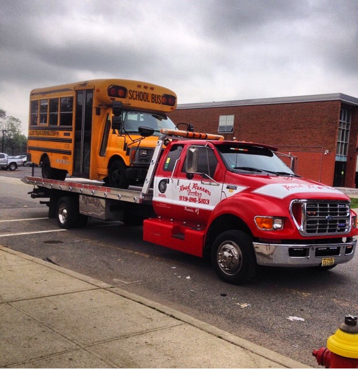 Photo of Road runners towing in Passaic City, New Jersey, United States - 7 Picture of Point of interest, Establishment