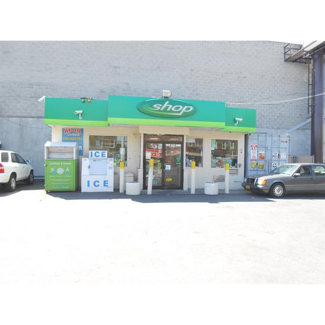 Photo of Farragut Gas Inc in Brooklyn City, New York, United States - 7 Picture of Point of interest, Establishment, Gas station