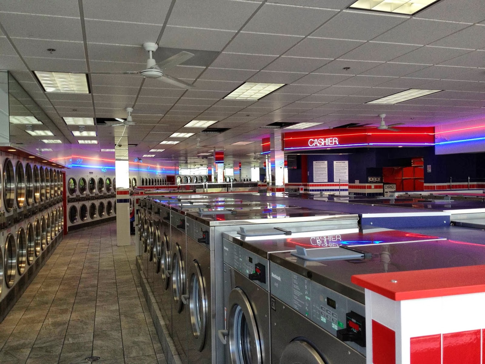 Photo of Sonic Suds Laundromat of Elizabeth in Elizabeth City, New Jersey, United States - 5 Picture of Point of interest, Establishment, Laundry
