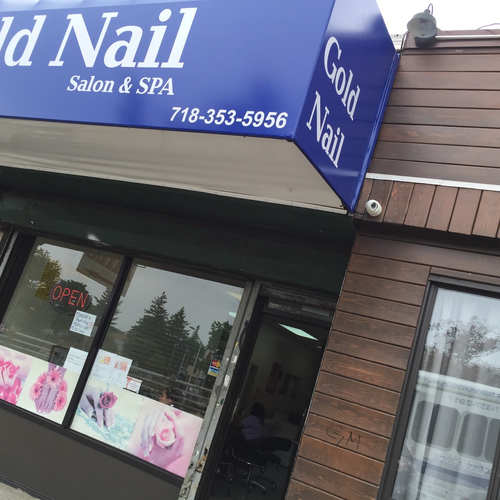 Photo of Gold Nail in Queens City, New York, United States - 1 Picture of Point of interest, Establishment, Beauty salon, Hair care