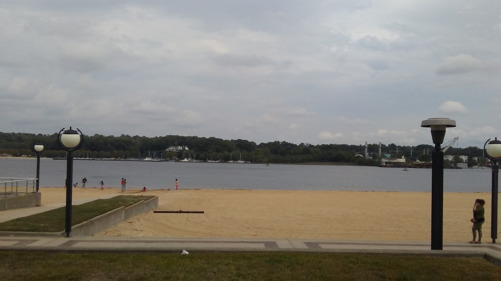 Photo of Bar Beach in Port Washington City, New York, United States - 3 Picture of Point of interest, Establishment, Park