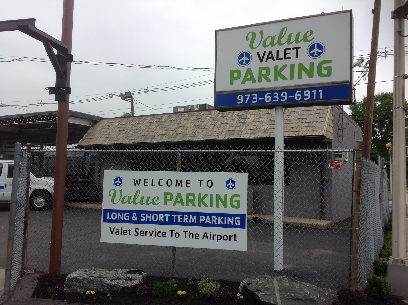 Photo of Value Parking in Newark City, New Jersey, United States - 2 Picture of Point of interest, Establishment, Airport