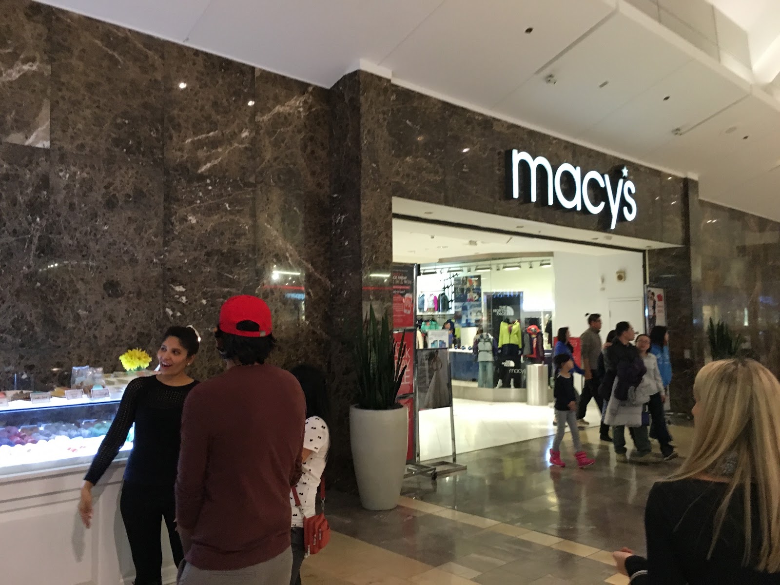 Photo of Macy's in Paramus City, New Jersey, United States - 3 Picture of Point of interest, Establishment, Store, Jewelry store, Home goods store, Clothing store, Shoe store, Department store