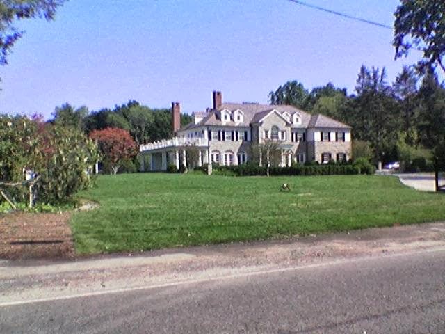 Photo of Lloyd Gelb Custom Builder in Old Westbury City, New York, United States - 1 Picture of Point of interest, Establishment, Store, Home goods store