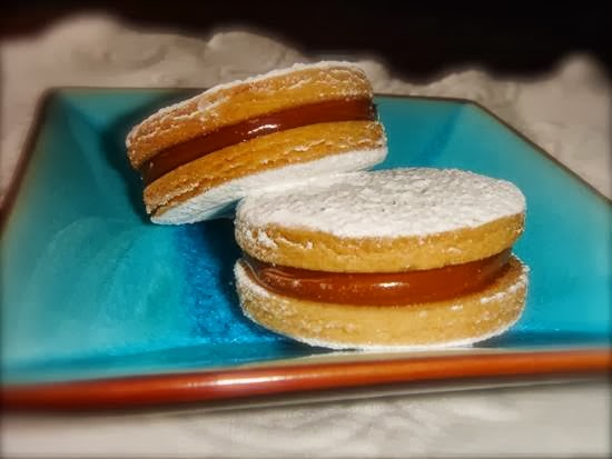 Photo of Alfajores Uriel in Bronx City, New York, United States - 4 Picture of Food, Point of interest, Establishment, Insurance agency