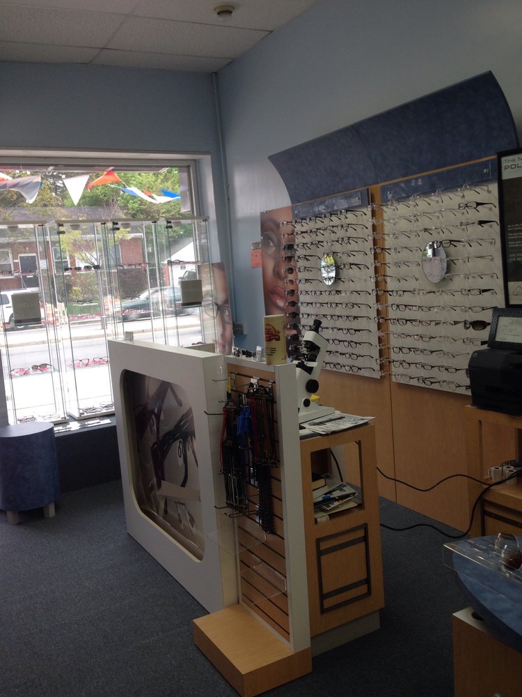 Photo of Eyerest Optical in Queens City, New York, United States - 2 Picture of Point of interest, Establishment, Store, Health