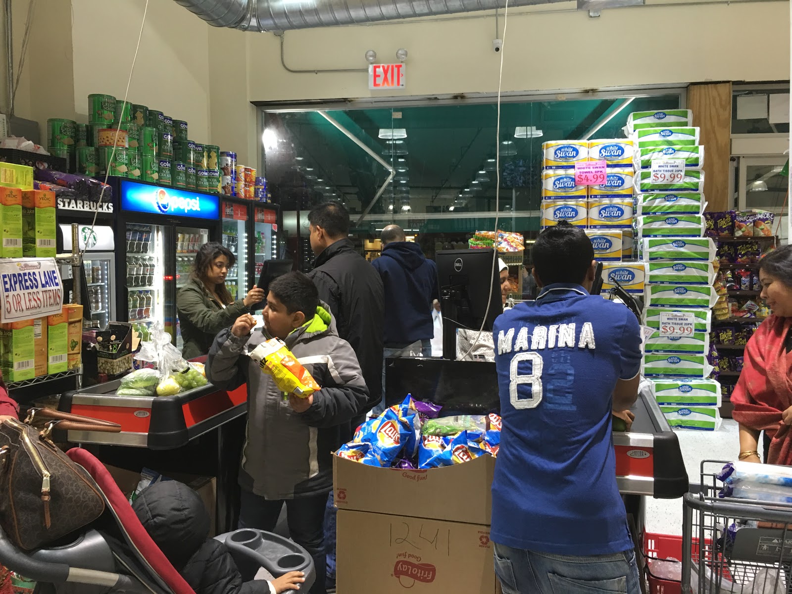 Photo of Premium Supermarket in Queens City, New York, United States - 4 Picture of Food, Point of interest, Establishment, Store, Grocery or supermarket