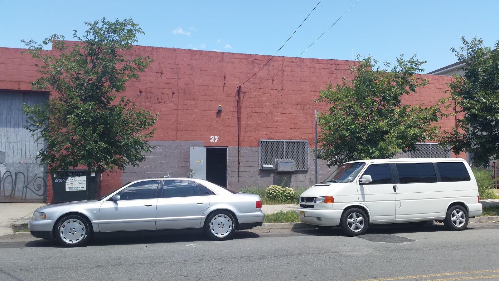 Photo of Quattrohaus LLC in Newark City, New Jersey, United States - 5 Picture of Point of interest, Establishment, Store, Car repair