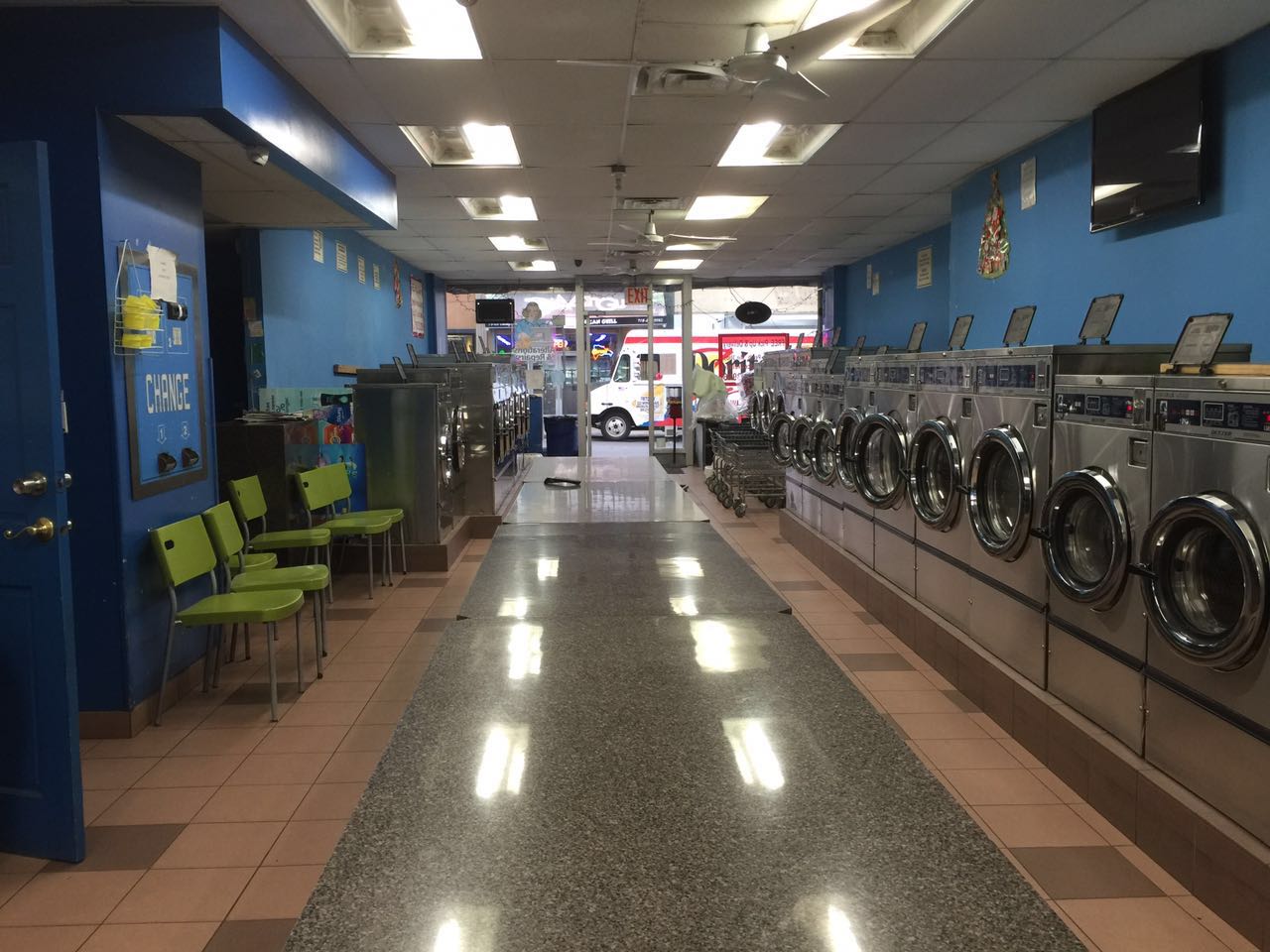 Photo of J A Suds Laundromat in Queens City, New York, United States - 7 Picture of Point of interest, Establishment, Laundry