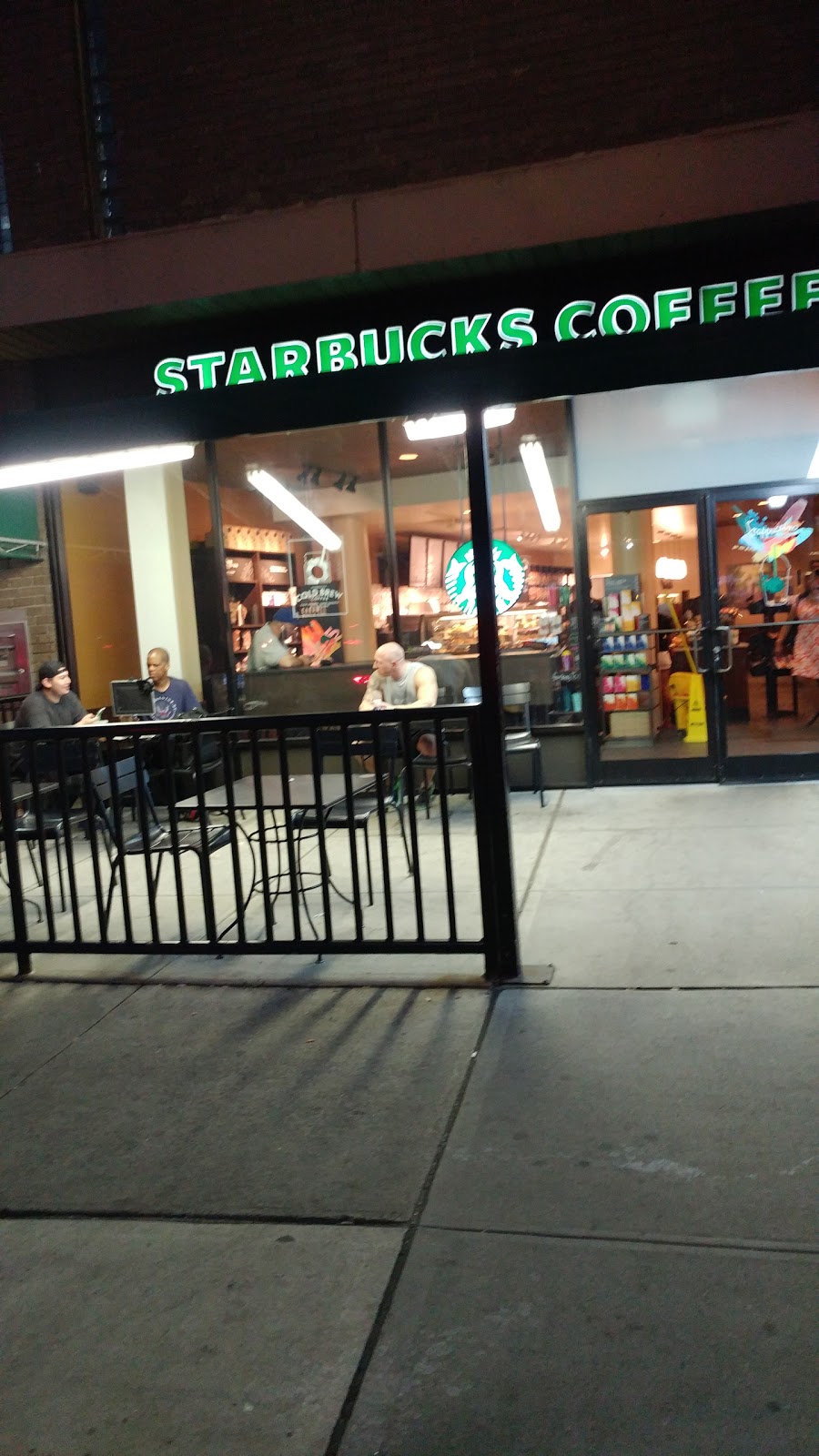 Photo of Starbucks in Queens City, New York, United States - 8 Picture of Food, Point of interest, Establishment, Store, Cafe