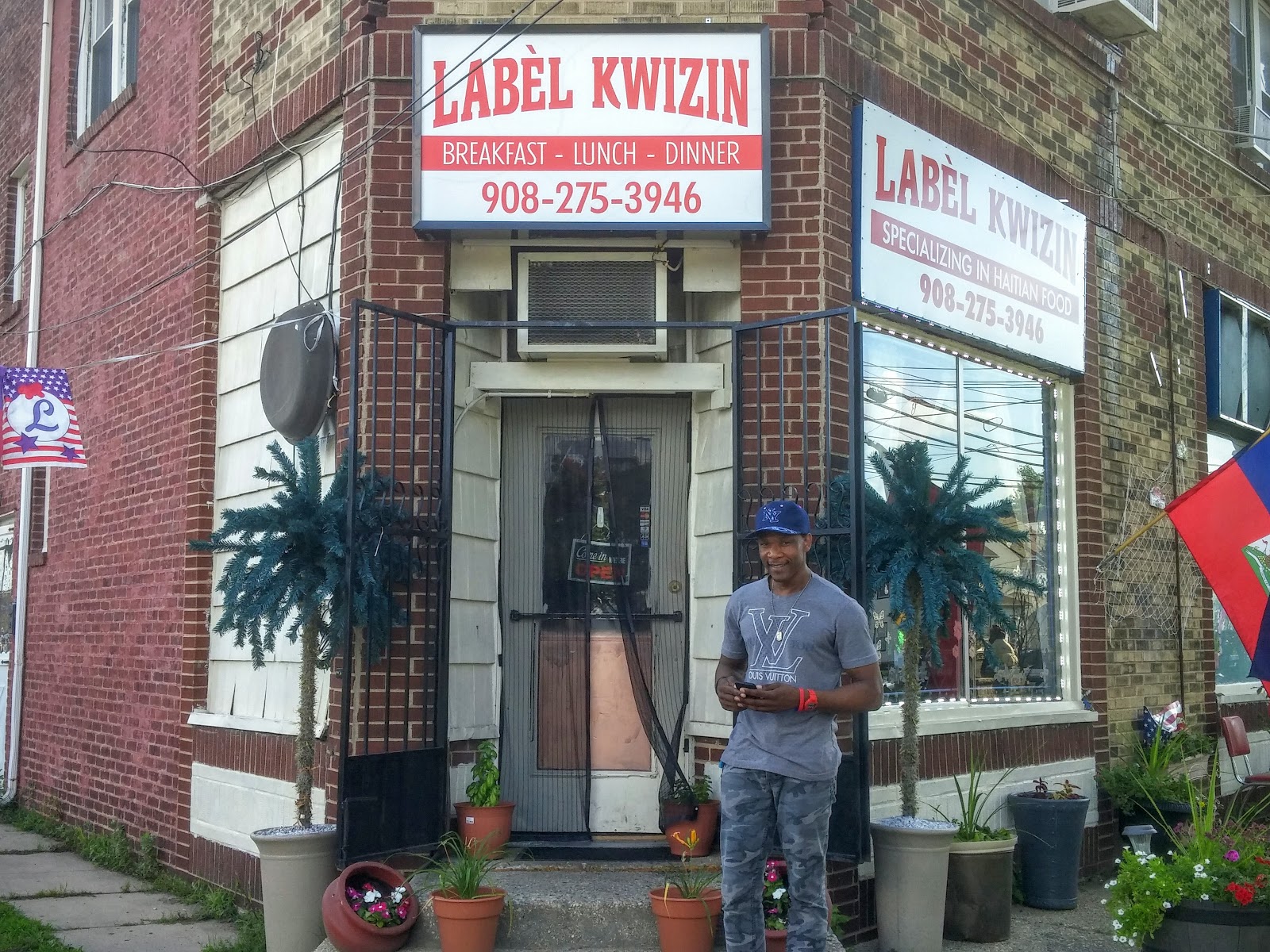 Photo of Labèl Kwizin in Linden City, New Jersey, United States - 3 Picture of Restaurant, Food, Point of interest, Establishment