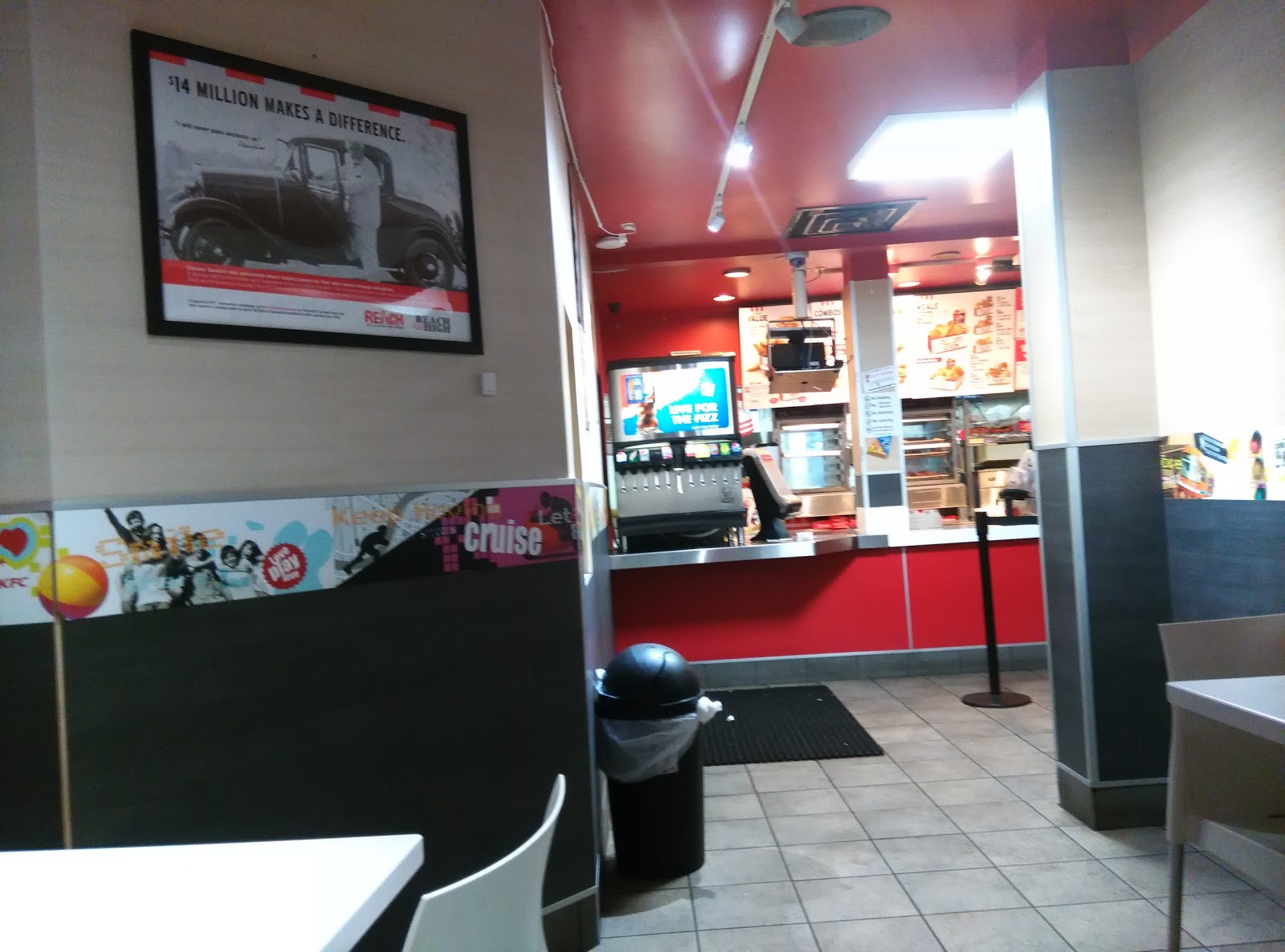 Photo of KFC in Kings County City, New York, United States - 2 Picture of Restaurant, Food, Point of interest, Establishment