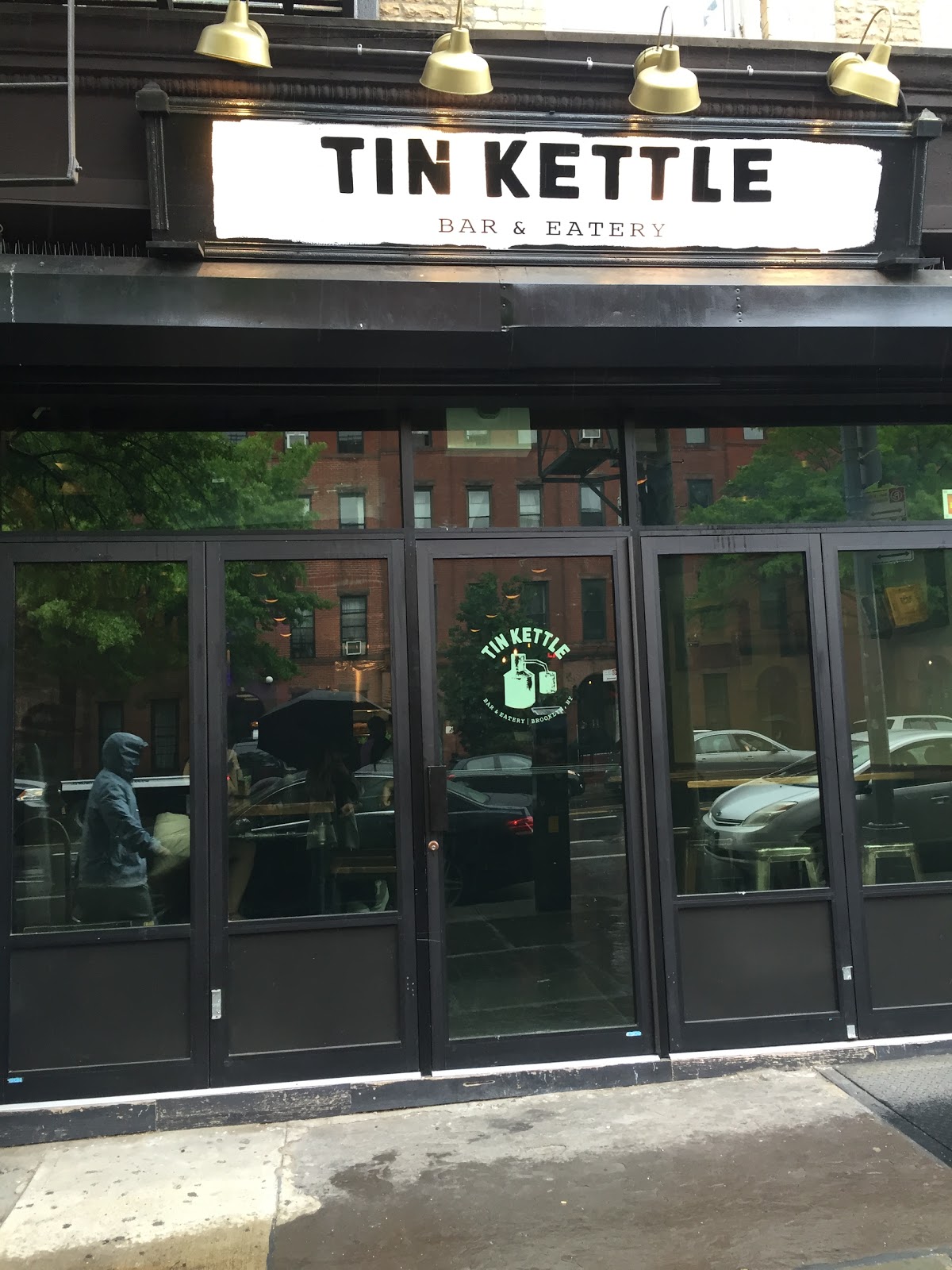 Photo of Tin Kettle in Kings County City, New York, United States - 1 Picture of Restaurant, Food, Point of interest, Establishment