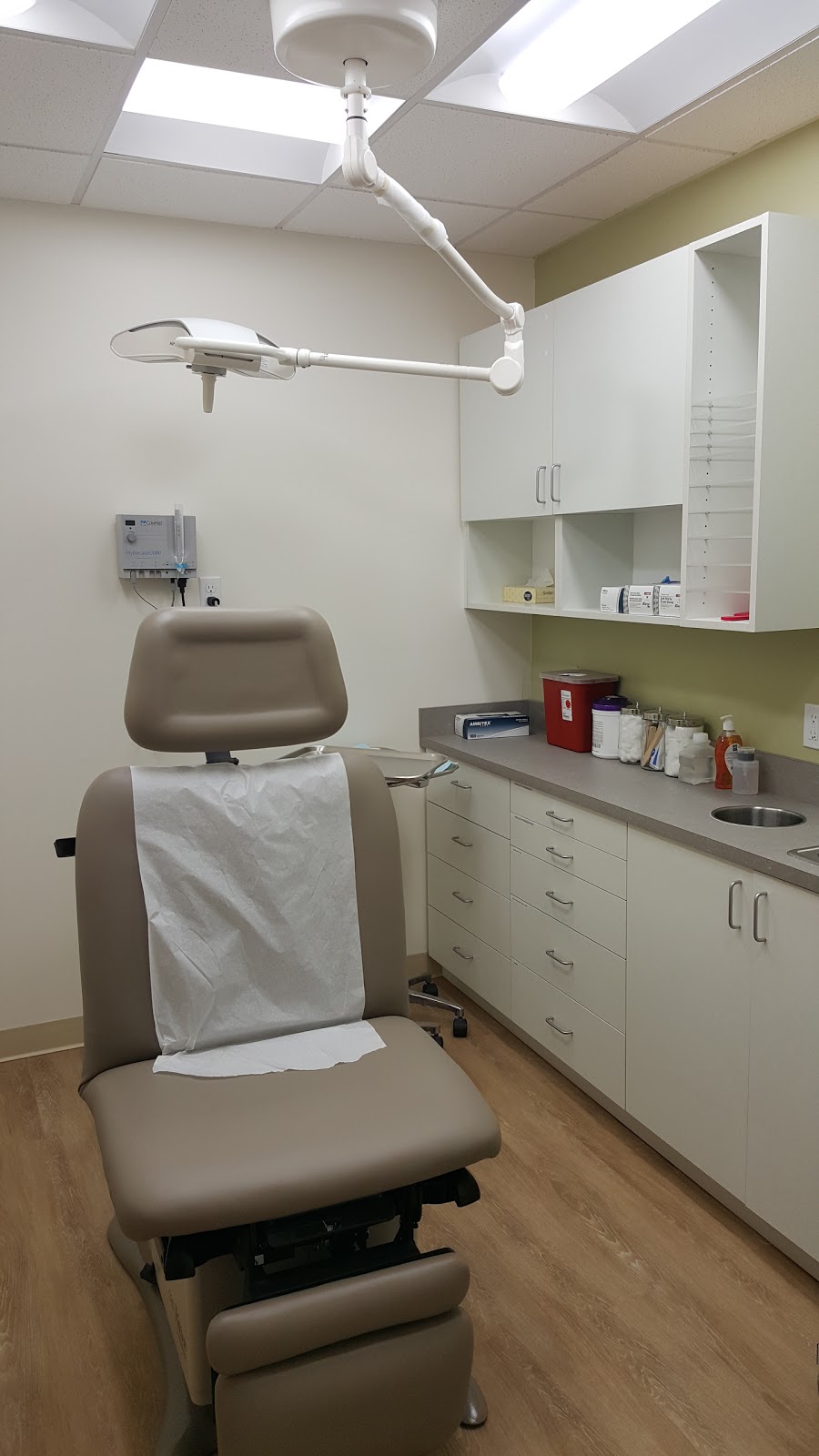 Photo of Metro Dermatology in Queens City, New York, United States - 9 Picture of Point of interest, Establishment, Health, Doctor