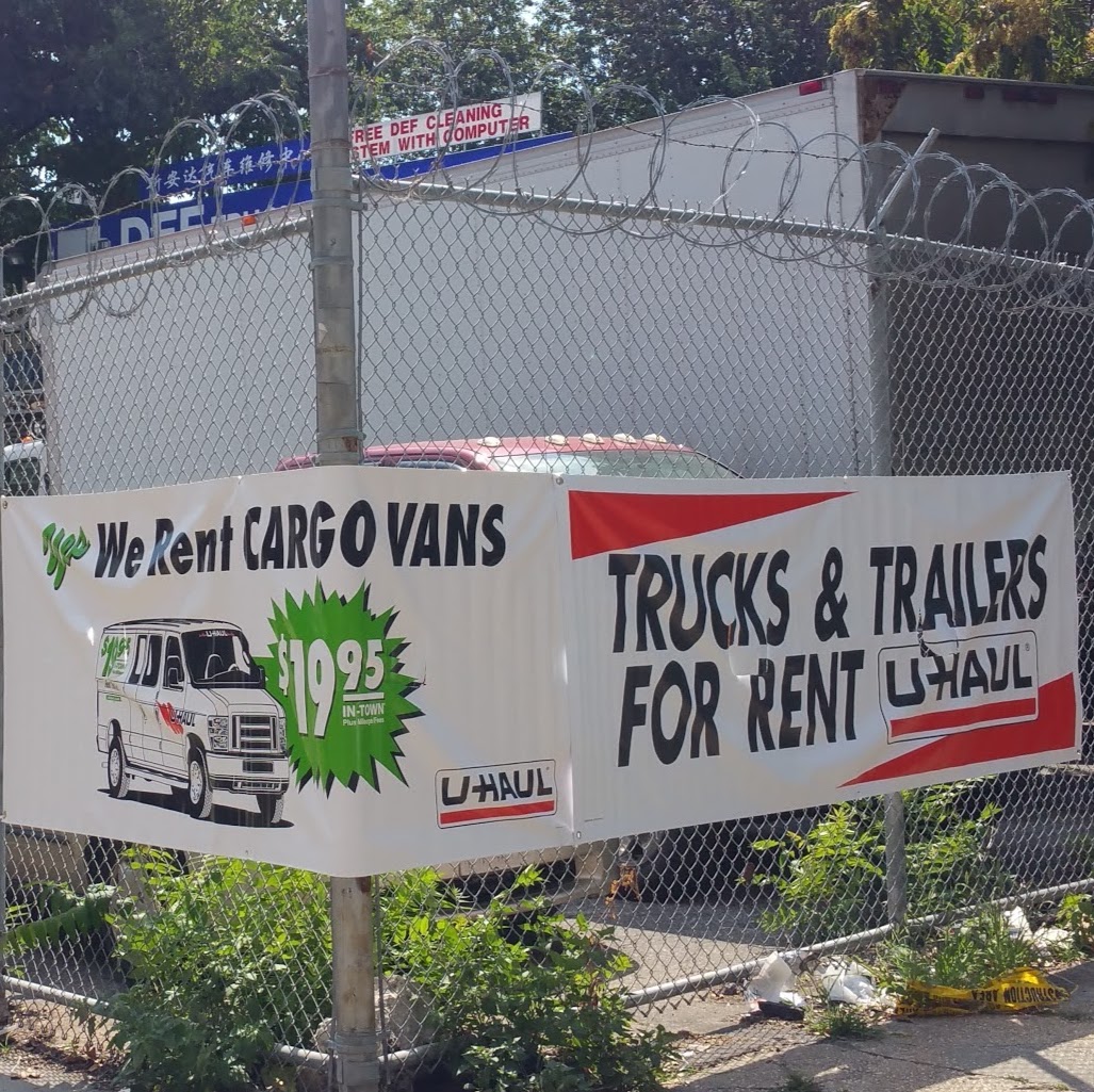 Photo of U-Haul Neighborhood Dealer in Kings County City, New York, United States - 1 Picture of Point of interest, Establishment