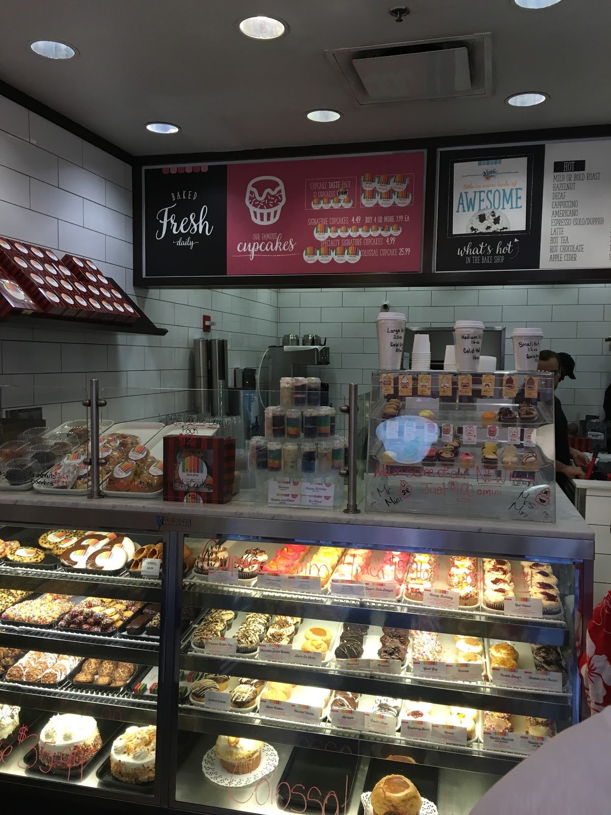 Photo of Crumbs Bake Shop in New York City, New York, United States - 1 Picture of Food, Point of interest, Establishment, Store, Bakery