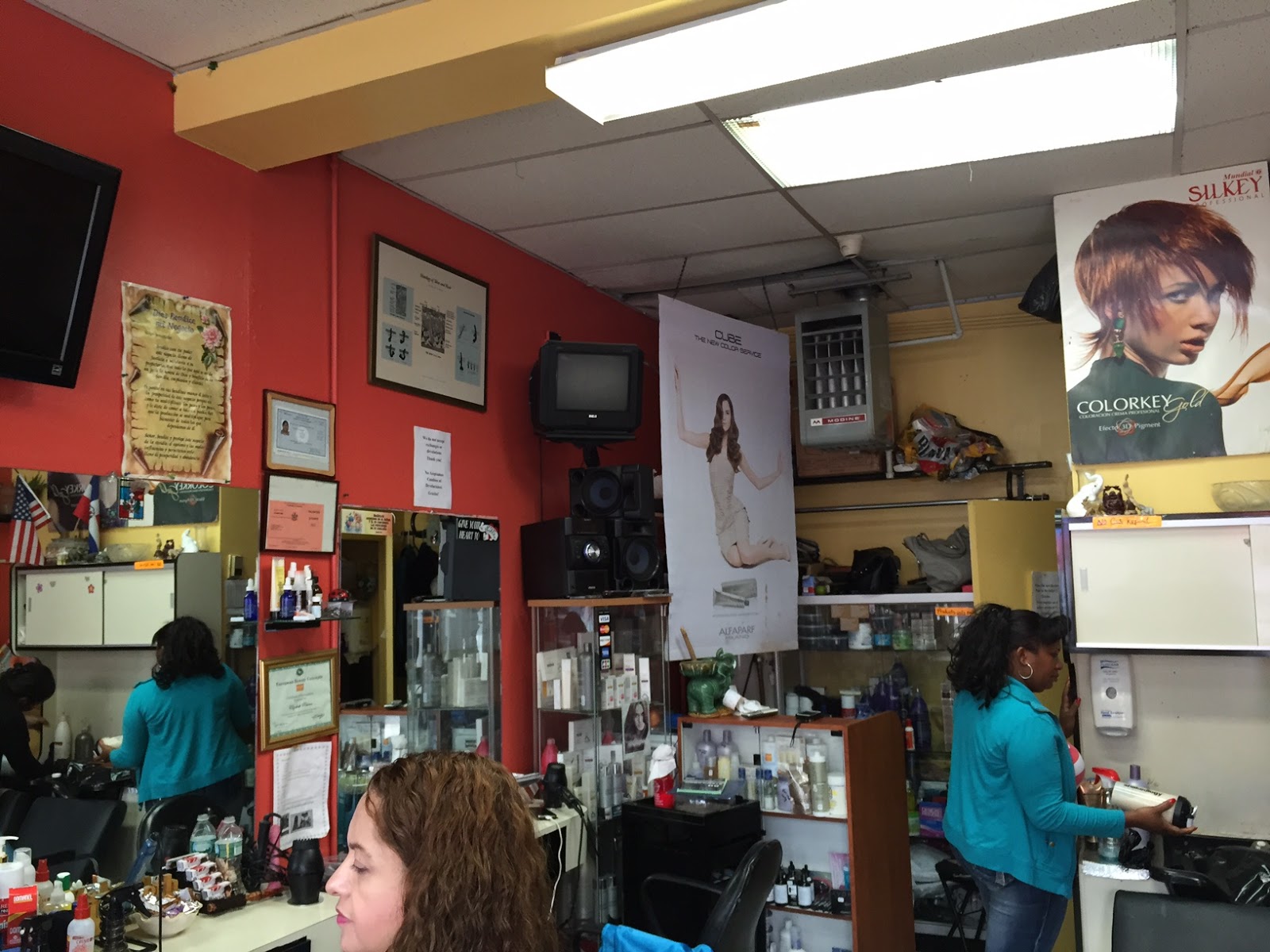 Photo of Elizabeth Unisex Salon in Queens City, New York, United States - 10 Picture of Point of interest, Establishment, Hair care