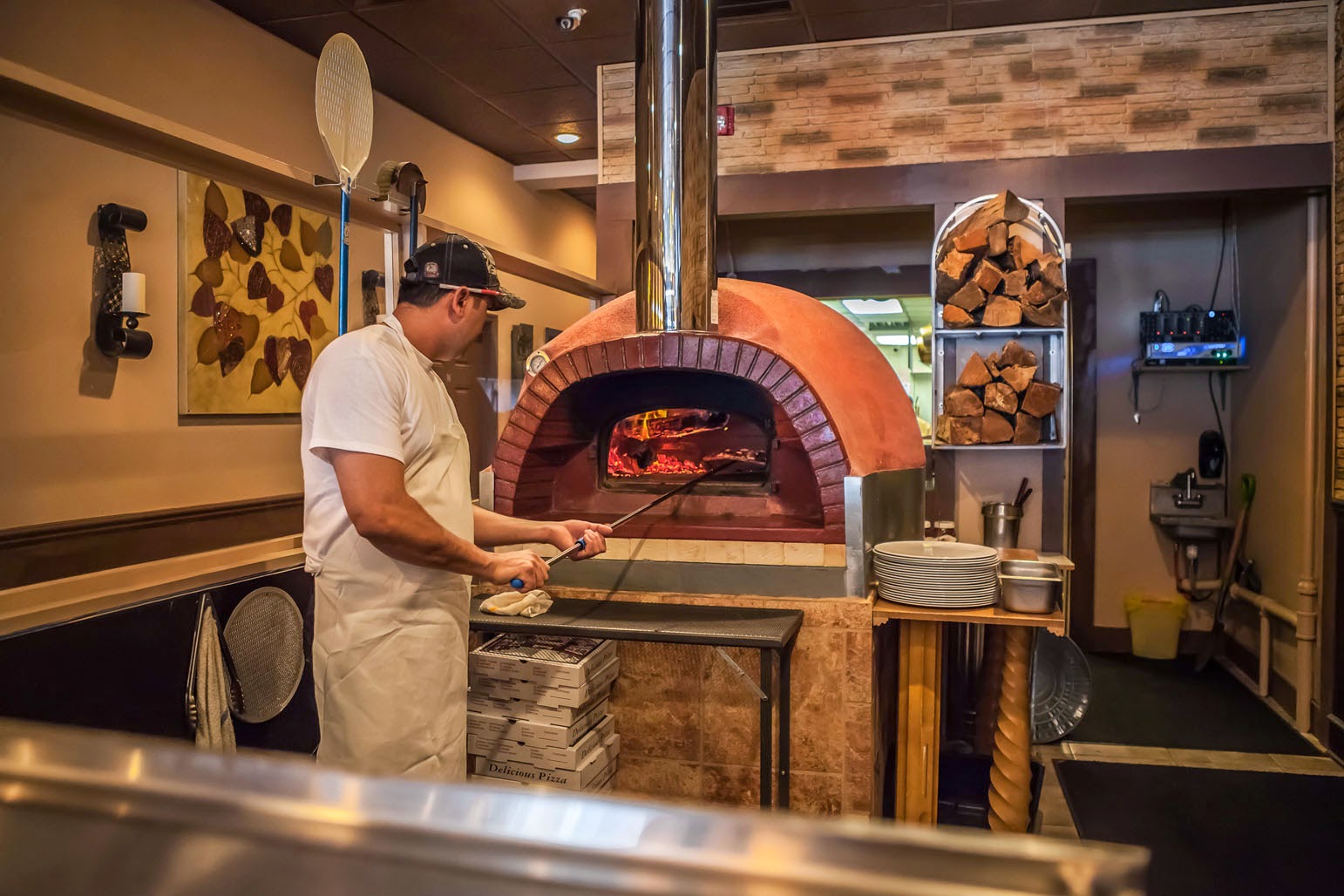 Photo of Luna Wood Fire Tavern in Nutley City, New Jersey, United States - 10 Picture of Restaurant, Food, Point of interest, Establishment