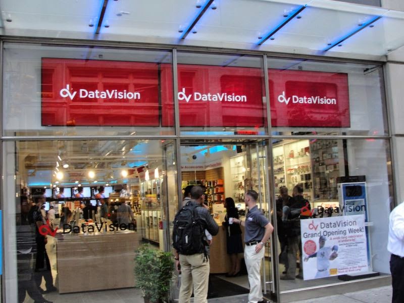 Photo of DataVision in New York City, New York, United States - 3 Picture of Point of interest, Establishment, Store, Electronics store