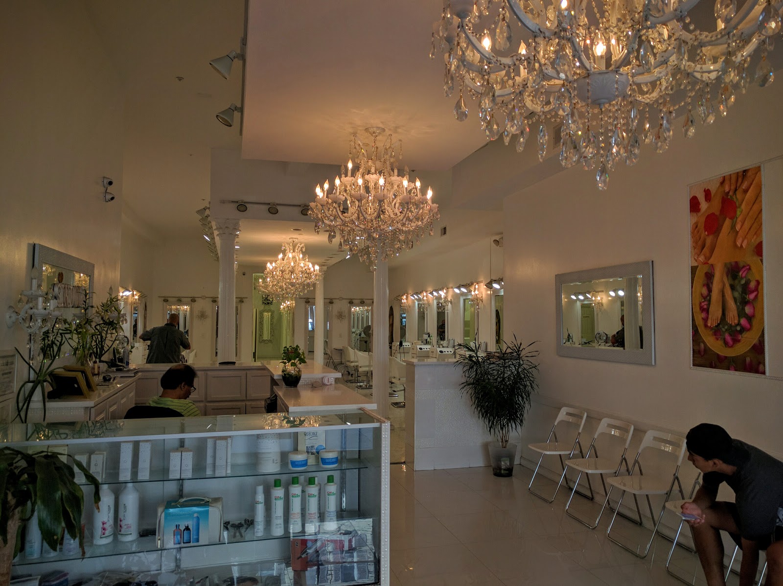 Photo of New Shringar Beauty Salon Inc in Jersey City, New Jersey, United States - 1 Picture of Point of interest, Establishment, Beauty salon