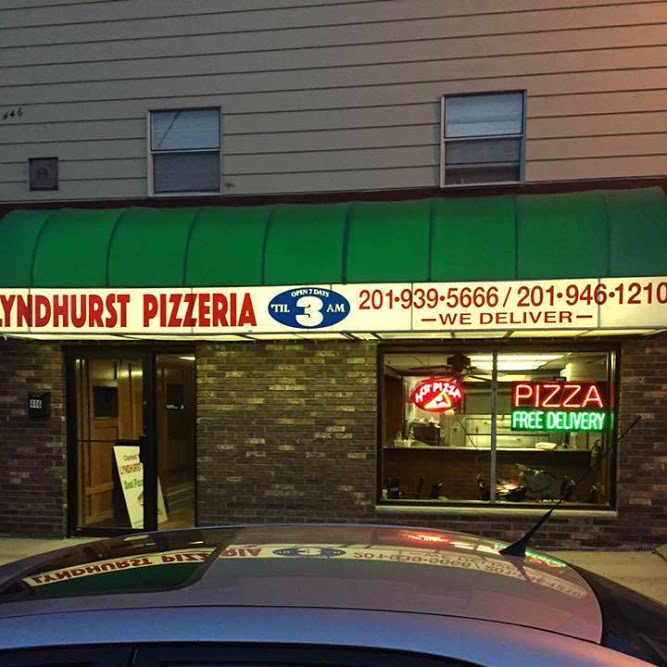 Photo of Lyndhurst Pizza in Lyndhurst City, New Jersey, United States - 5 Picture of Restaurant, Food, Point of interest, Establishment, Meal delivery