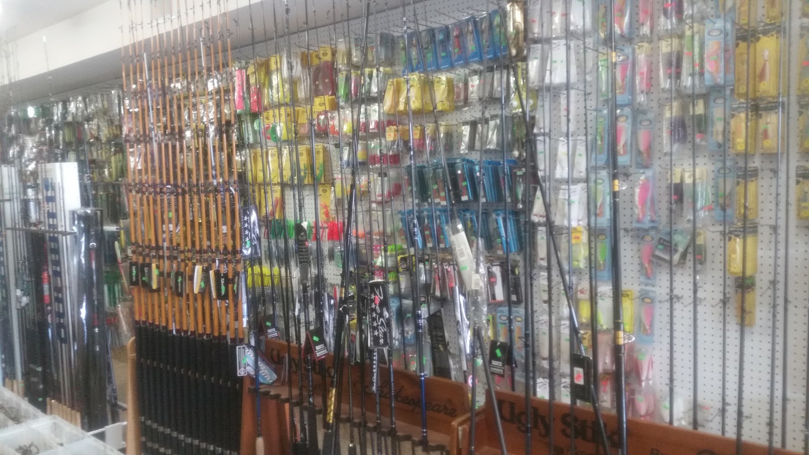 Photo of Flushing Pro Bait & Tackle in Queens City, New York, United States - 3 Picture of Point of interest, Establishment, Store