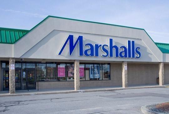 Photo of Marshalls in New Hyde Park City, New York, United States - 1 Picture of Point of interest, Establishment, Store, Clothing store, Department store