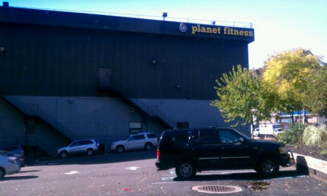 Photo of Planet Fitness - Yonkers, NY in Yonkers City, New York, United States - 2 Picture of Point of interest, Establishment, Health, Gym