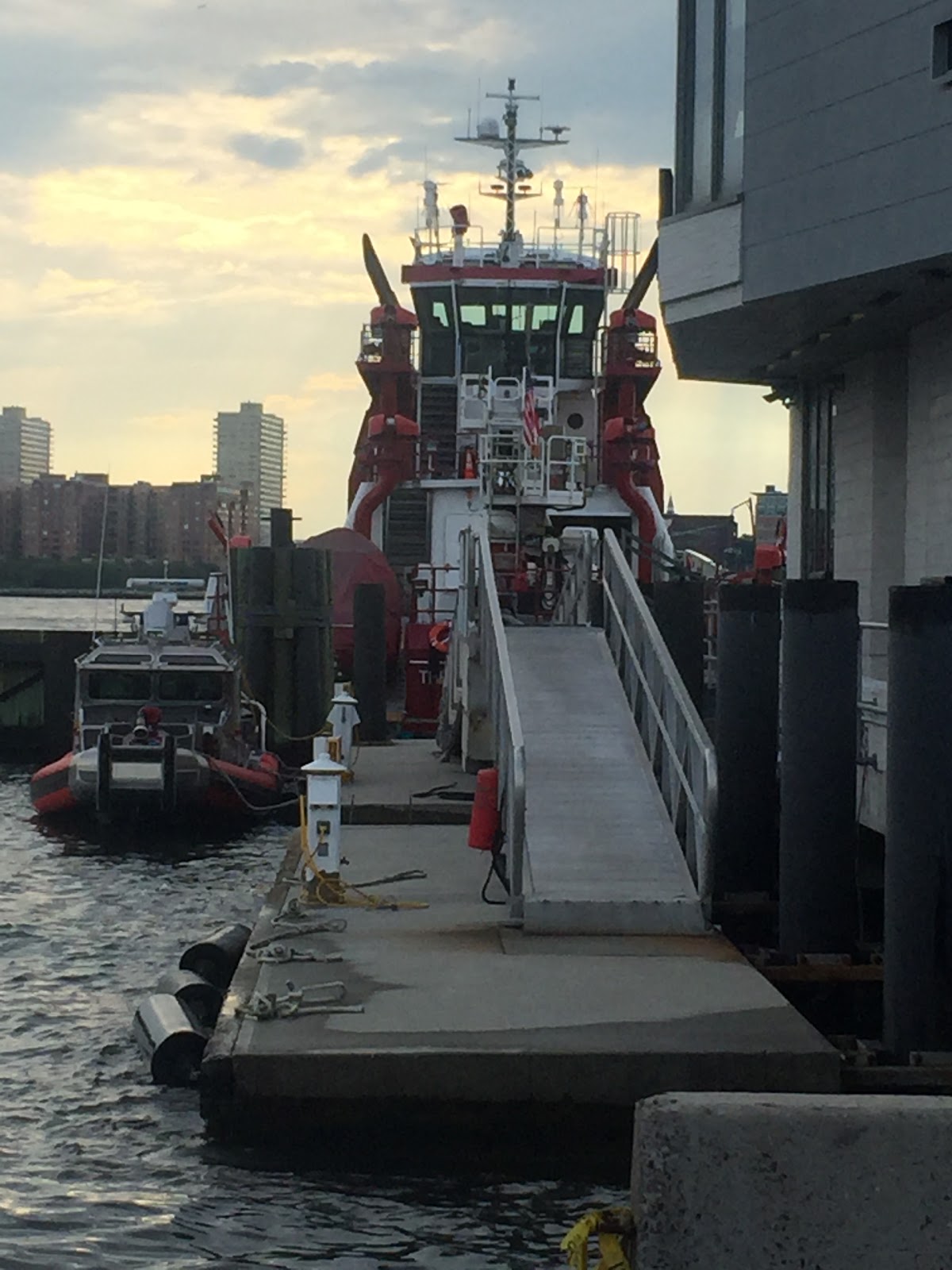 Photo of FDNY Marine 1 in New York City, New York, United States - 1 Picture of Point of interest, Establishment, Fire station