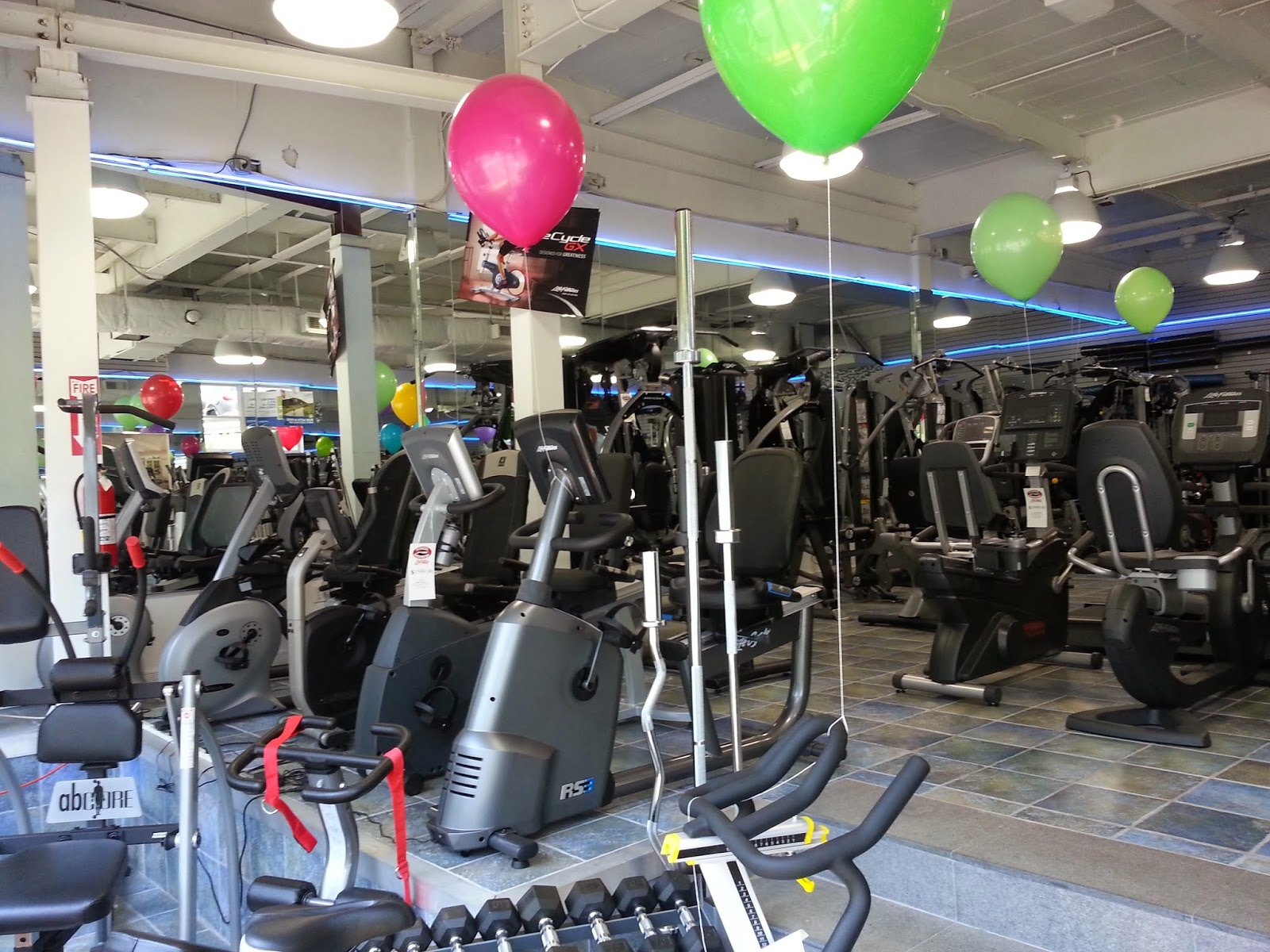 Photo of Fitness Showrooms of Manhasset in Manhasset City, New York, United States - 9 Picture of Point of interest, Establishment, Store