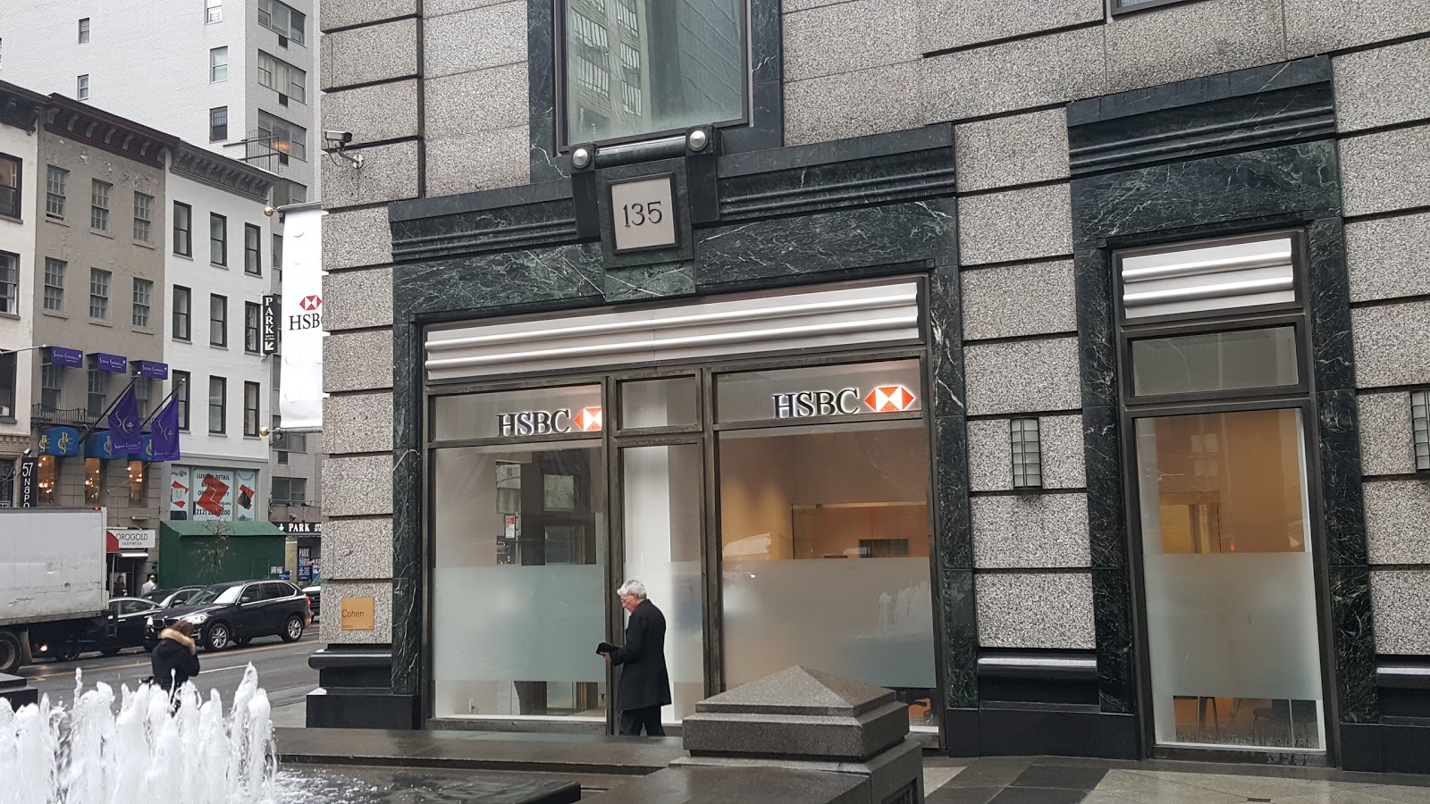 Photo of HSBC Bank in New York City, New York, United States - 1 Picture of Point of interest, Establishment, Finance, Bank