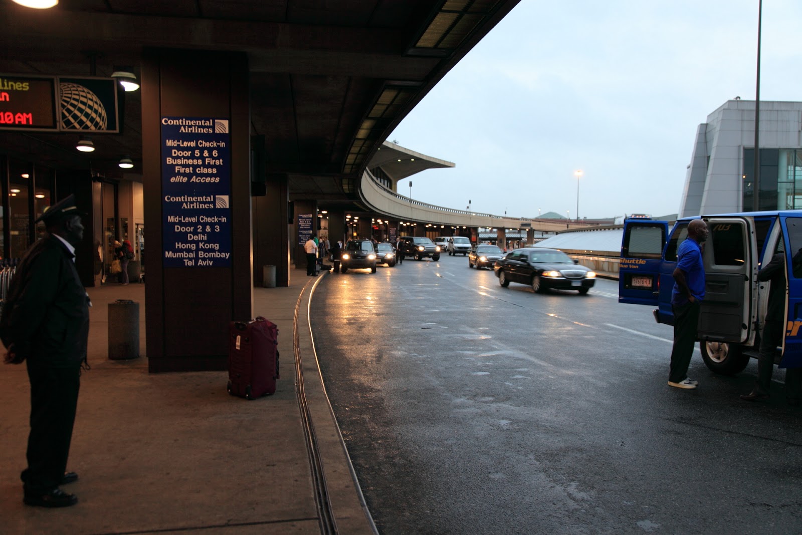 Photo of Newark Liberty International Airport in Newark City, New Jersey, United States - 8 Picture of Point of interest, Establishment, Airport