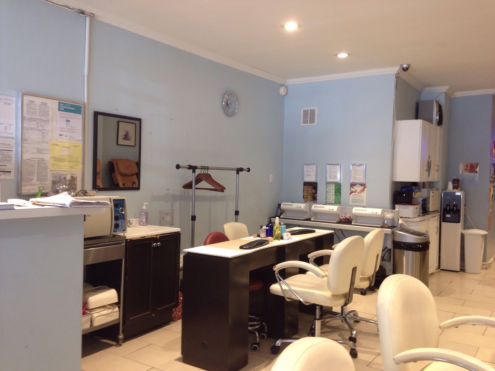 Photo of Breeze Nail And Spa in New York City, New York, United States - 4 Picture of Point of interest, Establishment, Beauty salon, Hair care