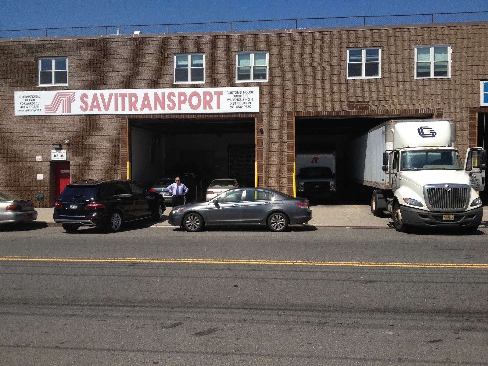 Photo of Savitransport in Queens City, New York, United States - 1 Picture of Point of interest, Establishment, Finance