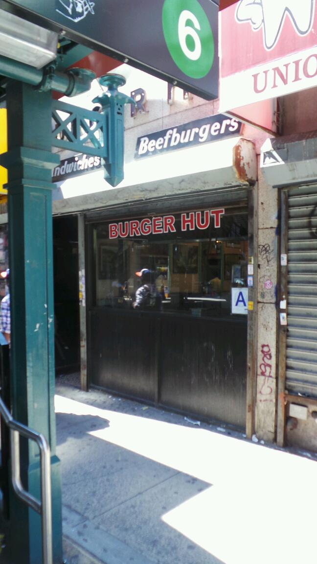 Photo of Burger Hut in Bronx City, New York, United States - 2 Picture of Restaurant, Food, Point of interest, Establishment