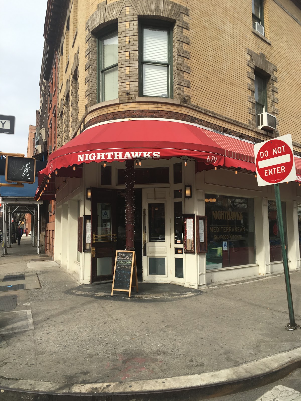 Photo of Nighthawks in New York City, New York, United States - 1 Picture of Restaurant, Food, Point of interest, Establishment