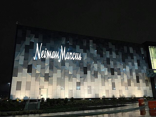 Photo of Neiman Marcus in Garden City, New York, United States - 4 Picture of Point of interest, Establishment, Store, Clothing store