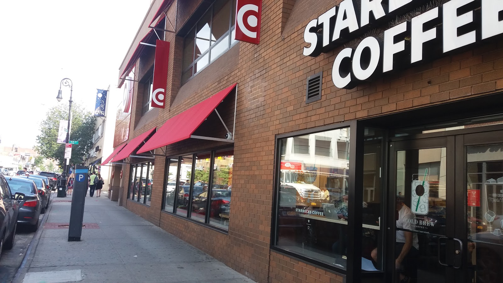 Photo of Starbucks in Queens City, New York, United States - 1 Picture of Food, Point of interest, Establishment, Store, Cafe