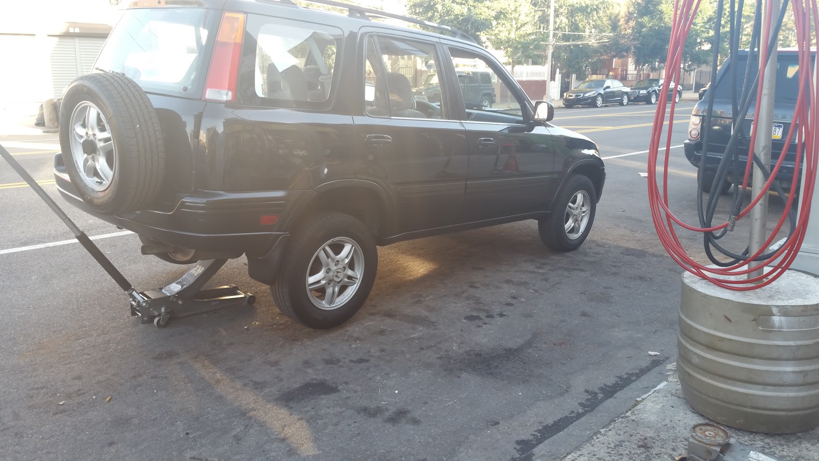 Photo of El Terrible tire shop in Bronx City, New York, United States - 2 Picture of Point of interest, Establishment, Store, Car repair