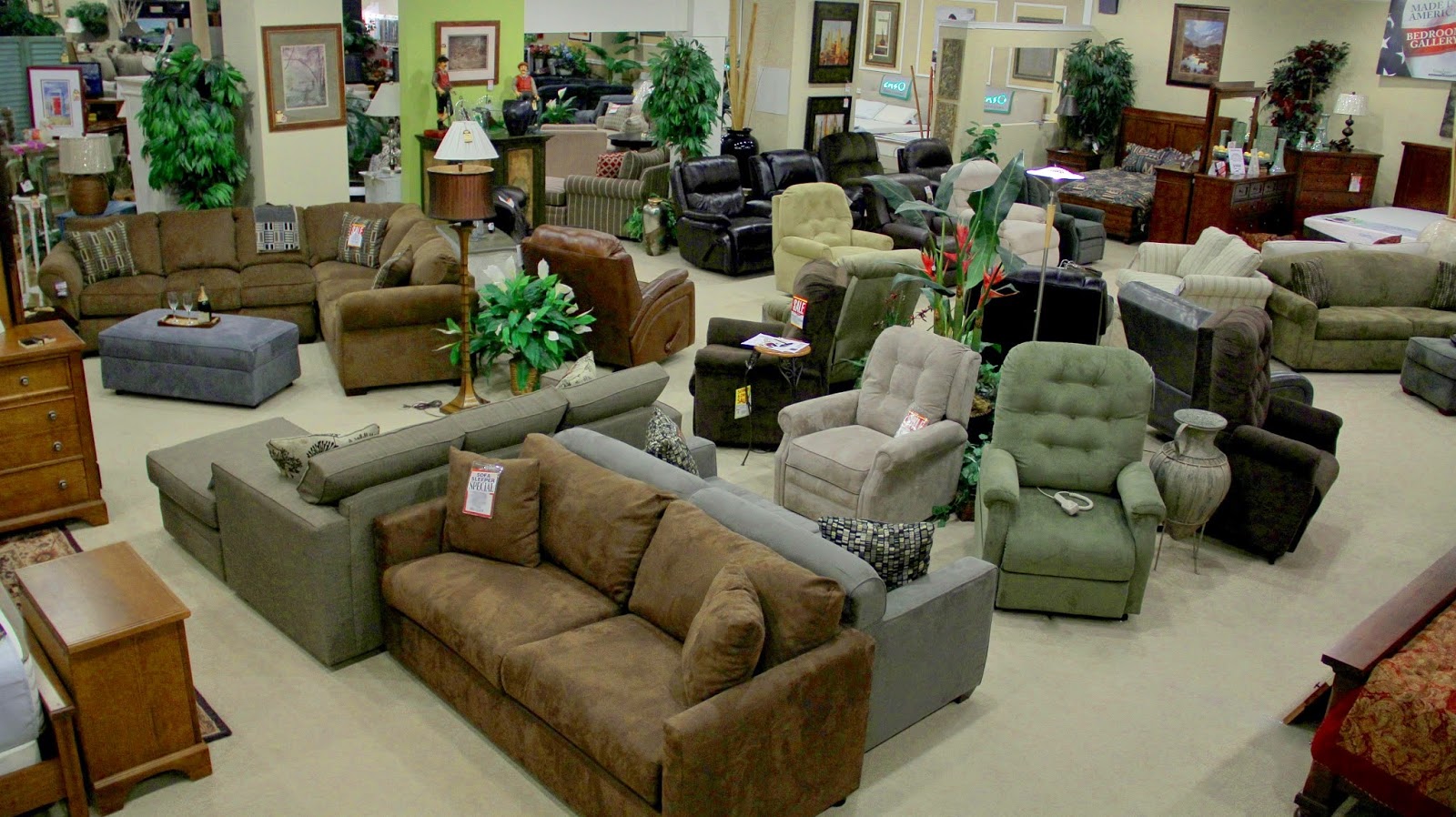 Photo of Sofas Plus in Fairfield City, New Jersey, United States - 7 Picture of Point of interest, Establishment, Store, Home goods store, Furniture store