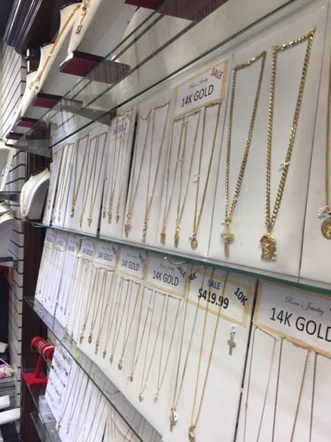 Photo of Roccos Jewelry & Pawn Shop in Bronx City, New York, United States - 3 Picture of Point of interest, Establishment, Finance, Store, Jewelry store