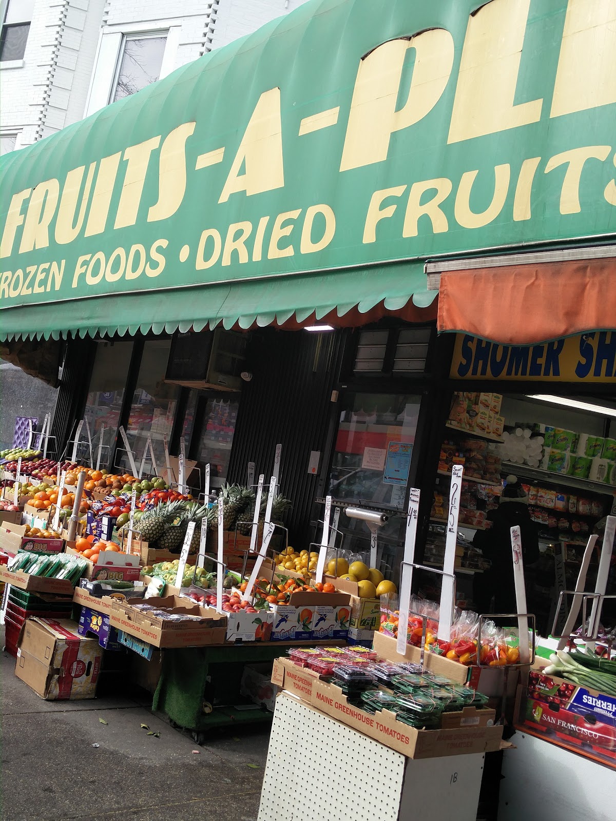 Photo of Fruits-A-Plenty Inc in Brooklyn City, New York, United States - 2 Picture of Food, Point of interest, Establishment, Store, Grocery or supermarket