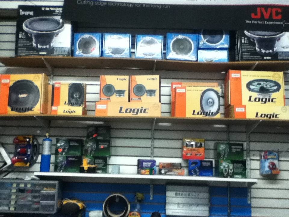 Photo of Active Audio in Bronx City, New York, United States - 1 Picture of Point of interest, Establishment, Store, Car repair, Electronics store