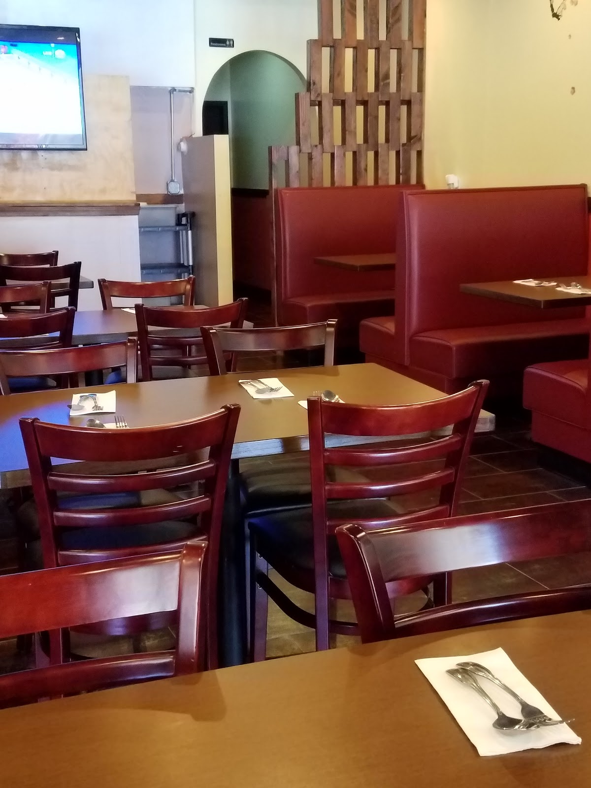 Photo of Yan Asian in Rutherford City, New Jersey, United States - 1 Picture of Restaurant, Food, Point of interest, Establishment, Meal takeaway