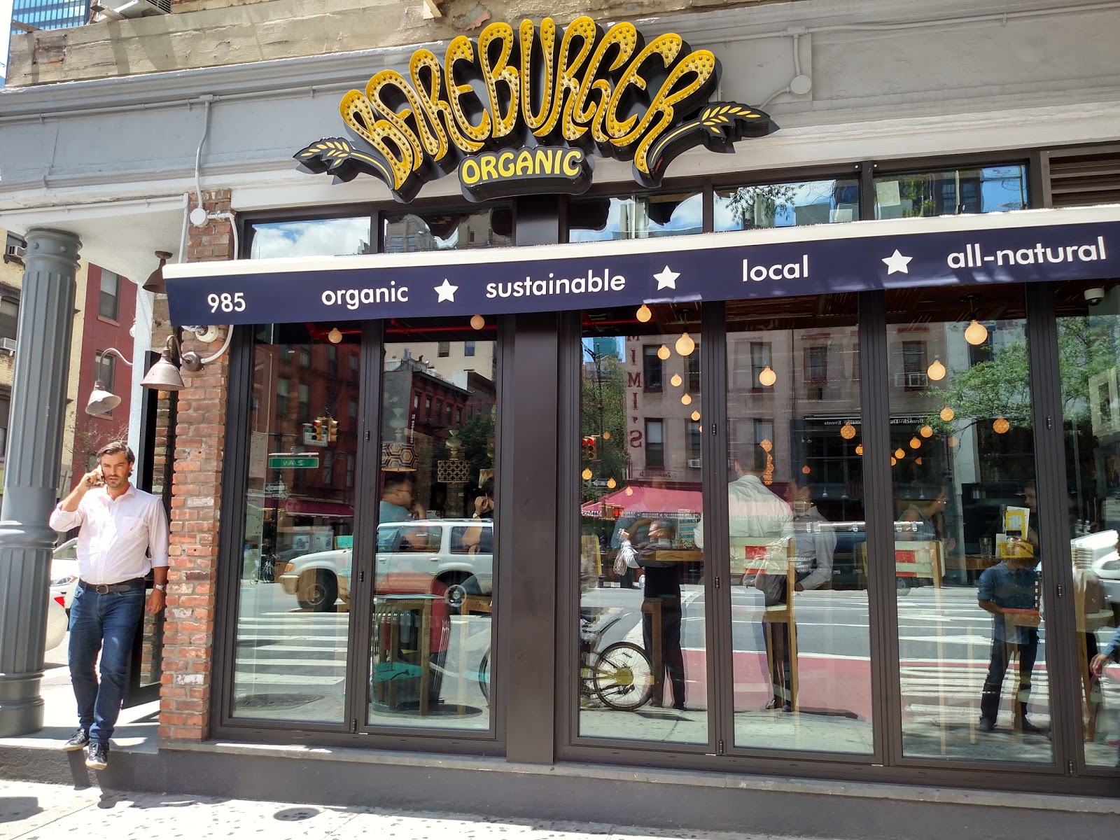 Photo of Bareburger in New York City, New York, United States - 6 Picture of Restaurant, Food, Point of interest, Establishment, Meal takeaway