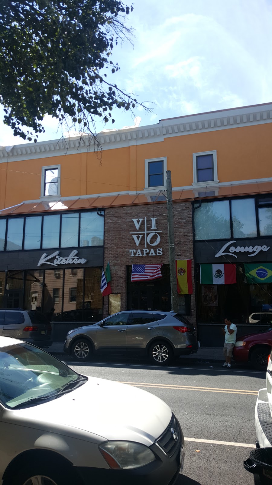 Photo of VIVO Tapas Kitchen • Lounge in Newark City, New Jersey, United States - 3 Picture of Restaurant, Food, Point of interest, Establishment, Cafe, Bar