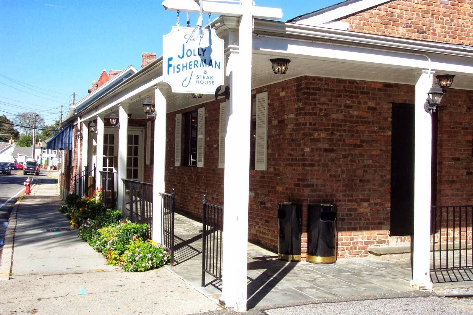 Photo of The Jolly Fisherman & Steak House in Roslyn City, New York, United States - 1 Picture of Restaurant, Food, Point of interest, Establishment, Bar