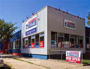Photo of Treasure Island Storage in Ozone Park City, New York, United States - 3 Picture of Point of interest, Establishment, Store, Moving company, Storage